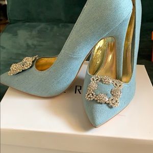 Denim Pumps With Stone Buckle